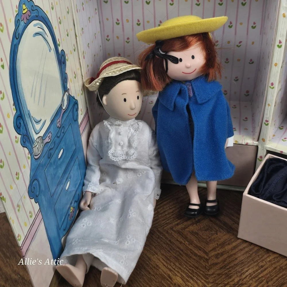 Madeline Doll Case Set Accessories Travel Play House Dress Shoes Hat Bath Hat